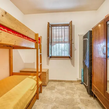 Awesome In Morro Doro Te With Wifi Vakantiehuis Pagliare