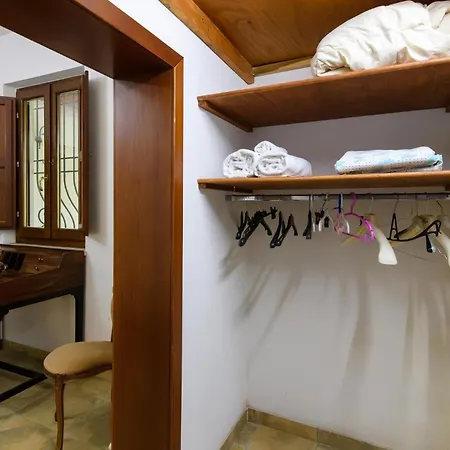 Casa vacanze 2 Bedroom In Morro D'oro Te