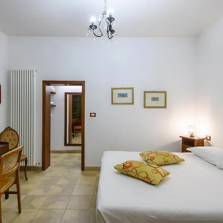 2 Bedroom In Morro D'oro Te Casa vacanze Pagliare