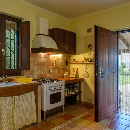 Casa vacanze 2 Bedroom In Morro D'oro Te