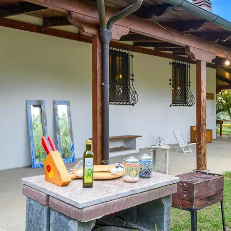 Casa vacanze 2 Bedroom In Morro D'oro Te *
