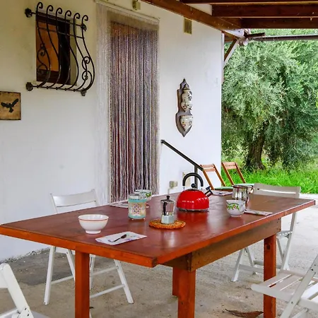 Casa vacanze 2 Bedroom In Morro D'oro Te