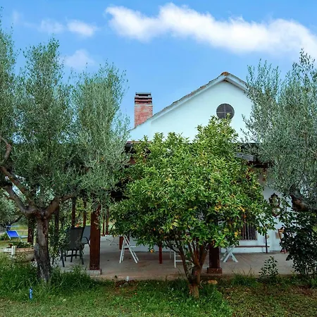 2 Bedroom In Morro D'oro Te *